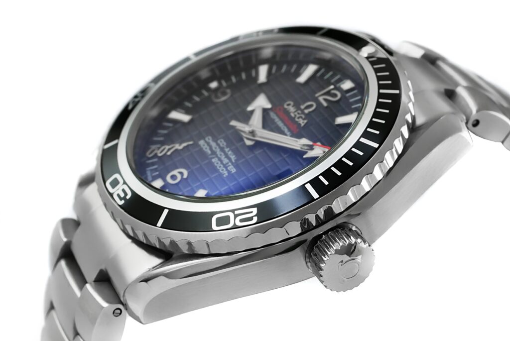 Omega - Seamaster - Planet Ocean - Skyfall 007 Jamesbond - 23230422101004  Replica