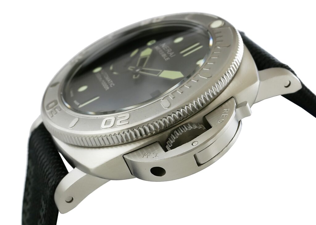 Panerai - Submersible - Mike - Horn - Pam00984 Replica