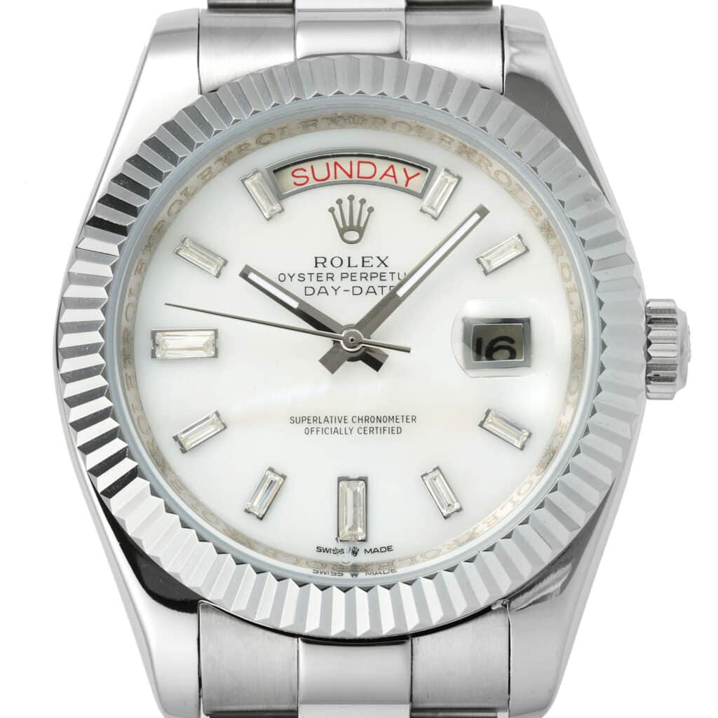 rolex-daydate-40-228239-0078-mother-of-pearl-white