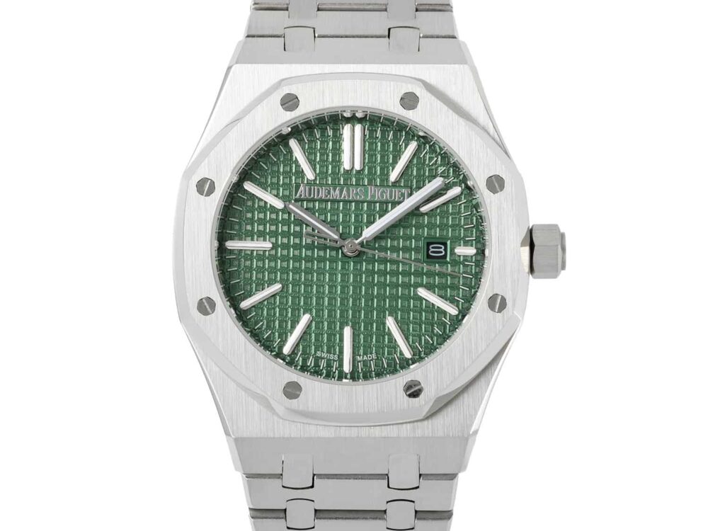 Audemars-Piguet-Royal-Oak-41-Steel-Green-15510st-oo-1320st-09 Replica